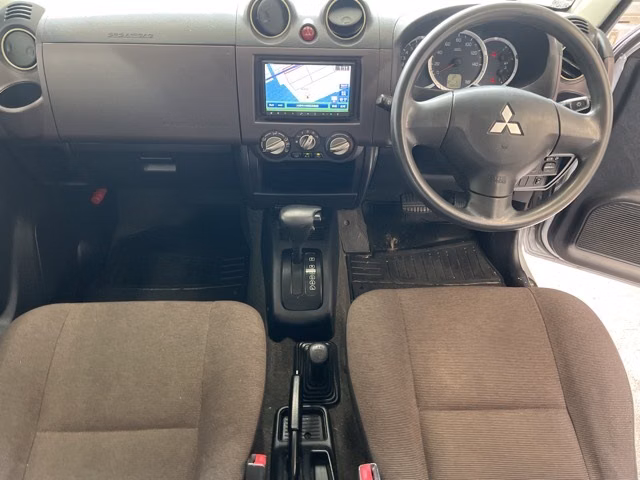 MITSUBISHI PAJERO MINI