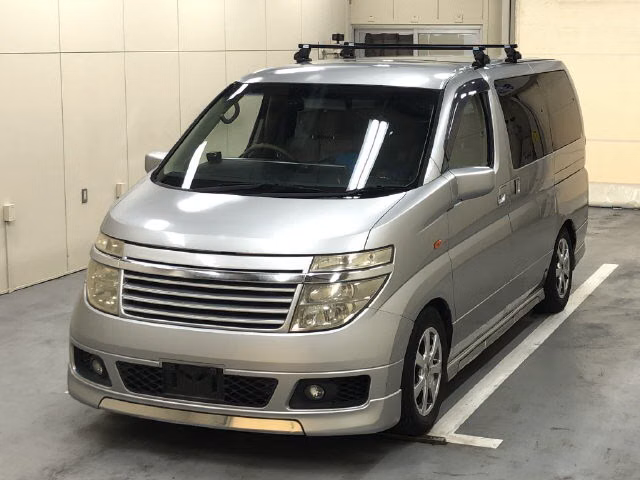 NISSAN ELGRAND