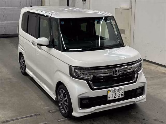 HONDA N-BOX