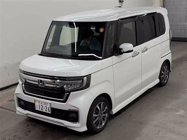HONDA N-BOX
