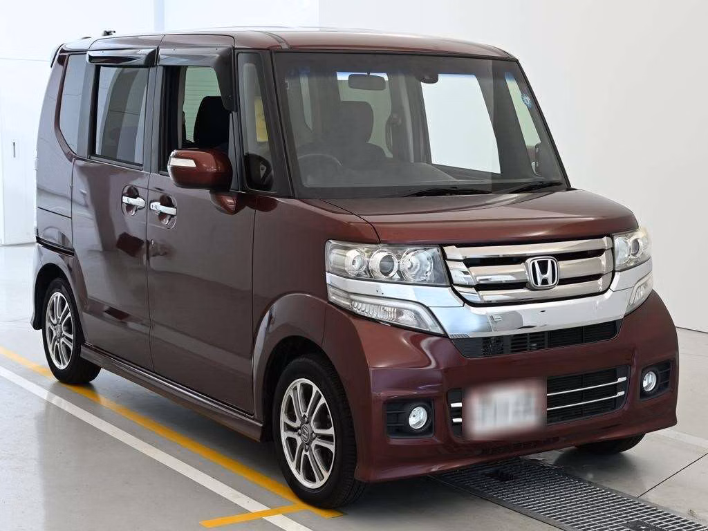HONDA N-BOX