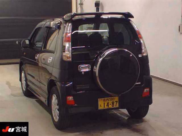 DAIHATSU TERIOS KID