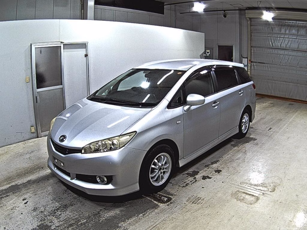 TOYOTA WISH
