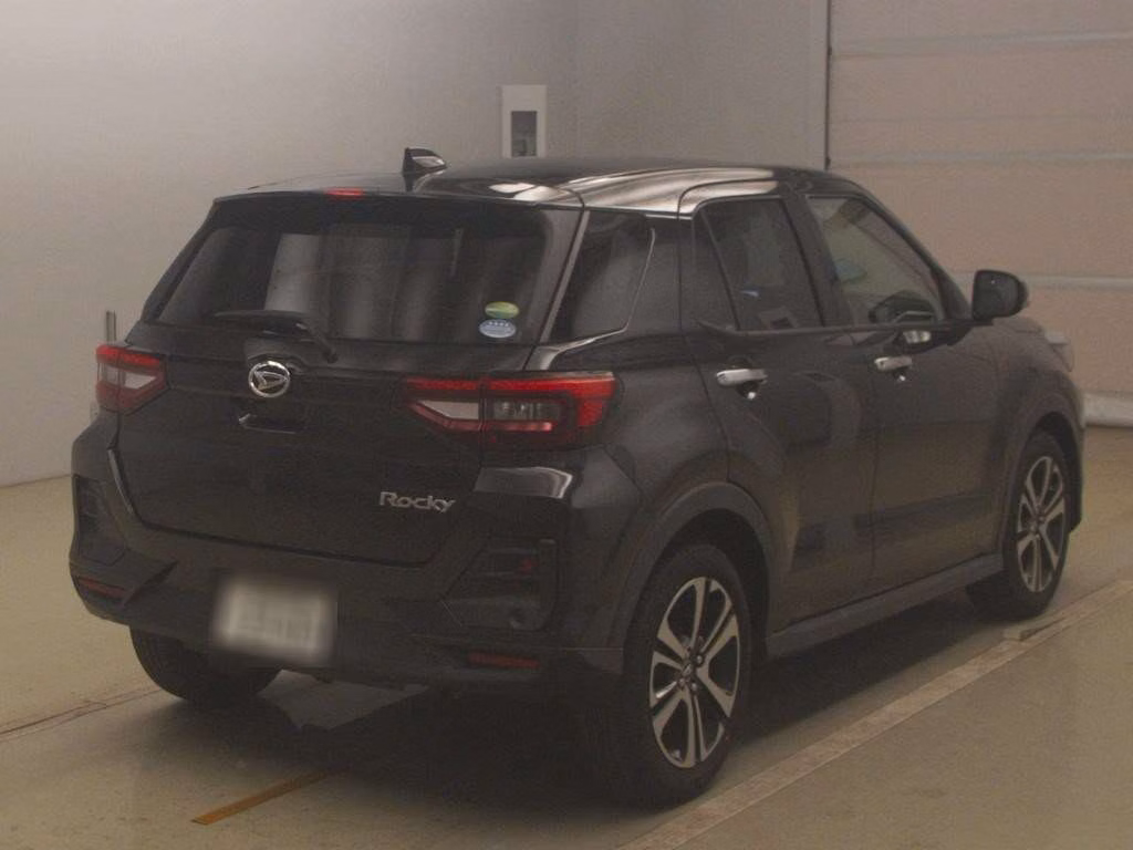 DAIHATSU ROCKY