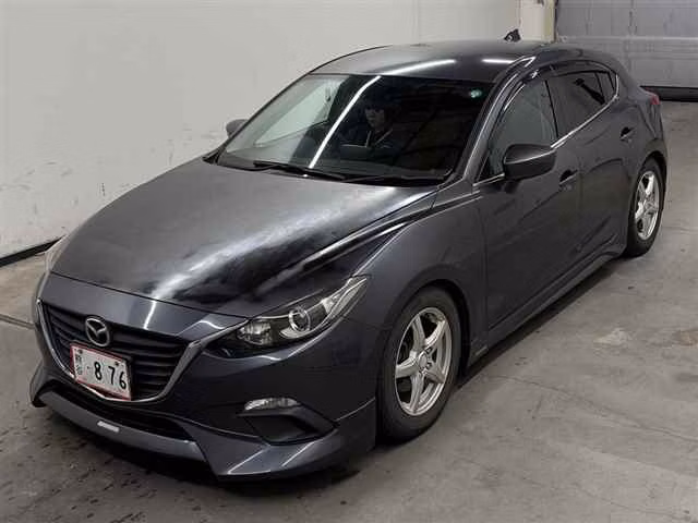 MAZDA AXELA