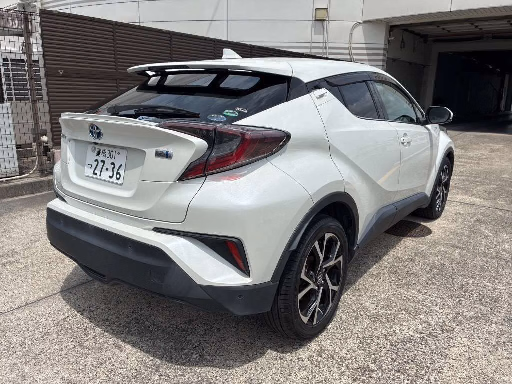 TOYOTA C-HR