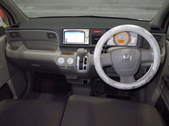 HONDA LIFE
