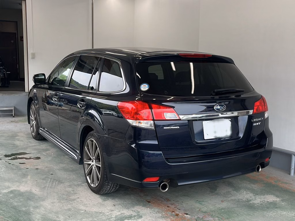 SUBARU LEGACY