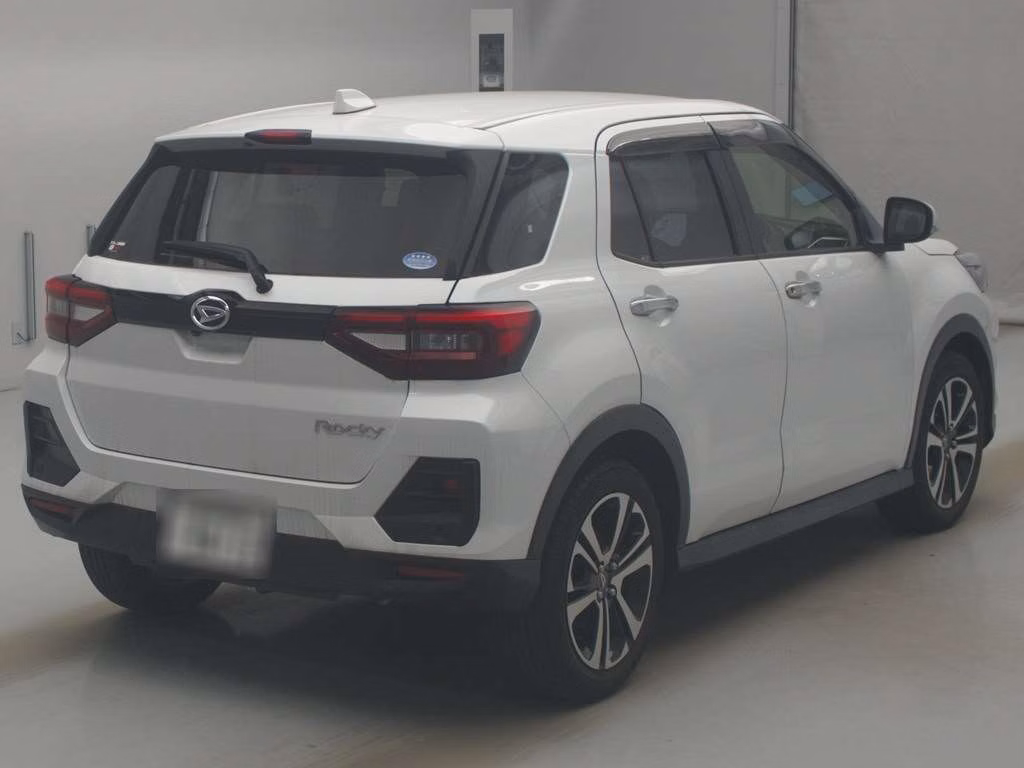 DAIHATSU ROCKY