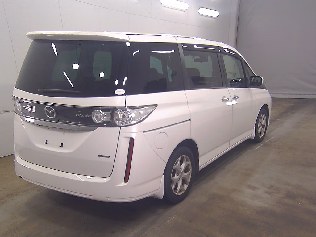 MAZDA BIANTE