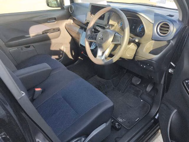 MITSUBISHI EK X