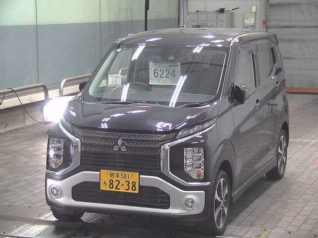 MITSUBISHI EK X