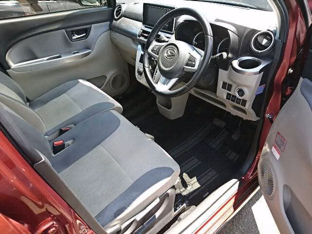DAIHATSU CAST