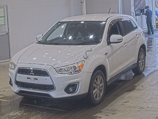 MITSUBISHI RVR
