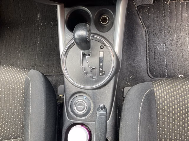 MITSUBISHI RVR