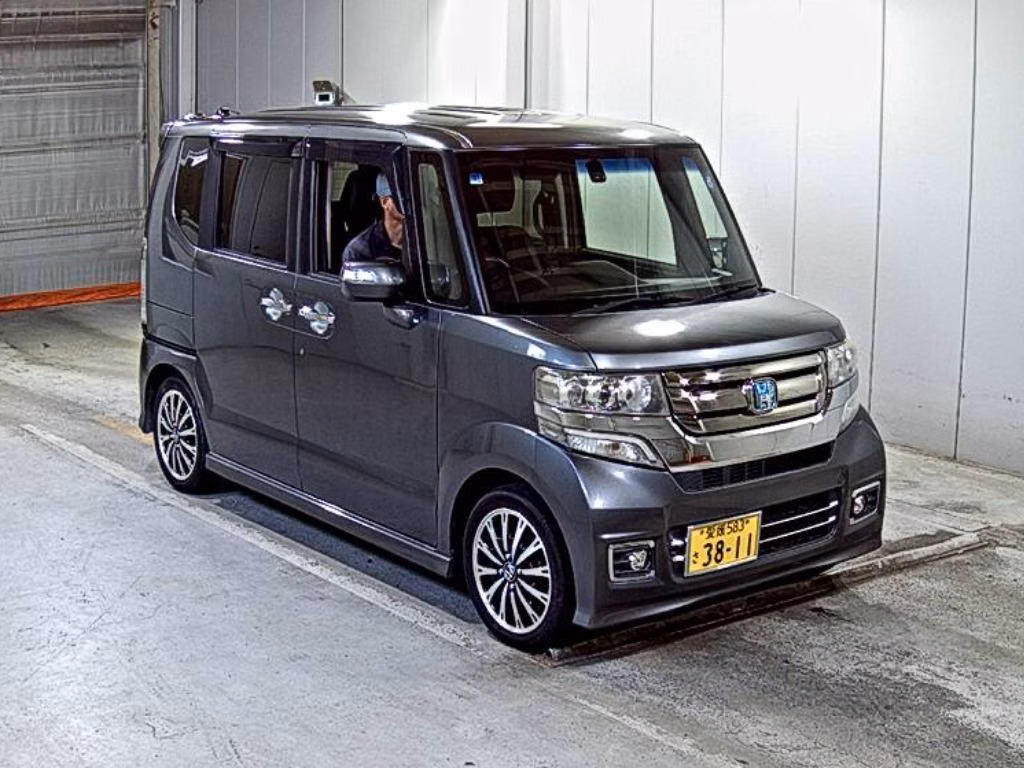 HONDA N-BOX