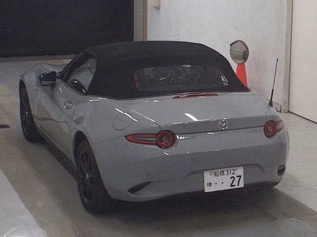 MAZDA ROADSTER