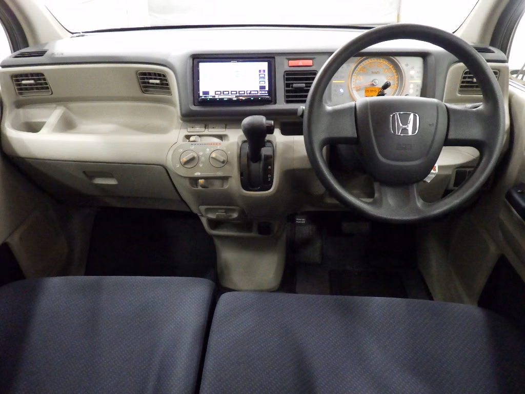 HONDA LIFE