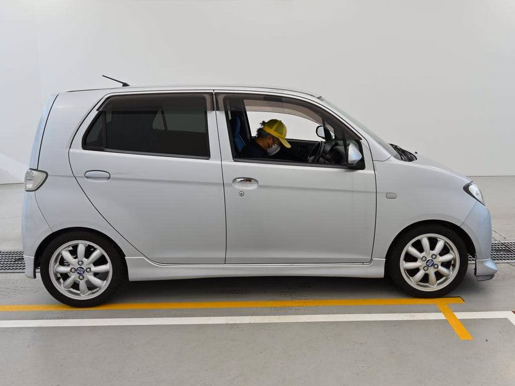 DAIHATSU MAX