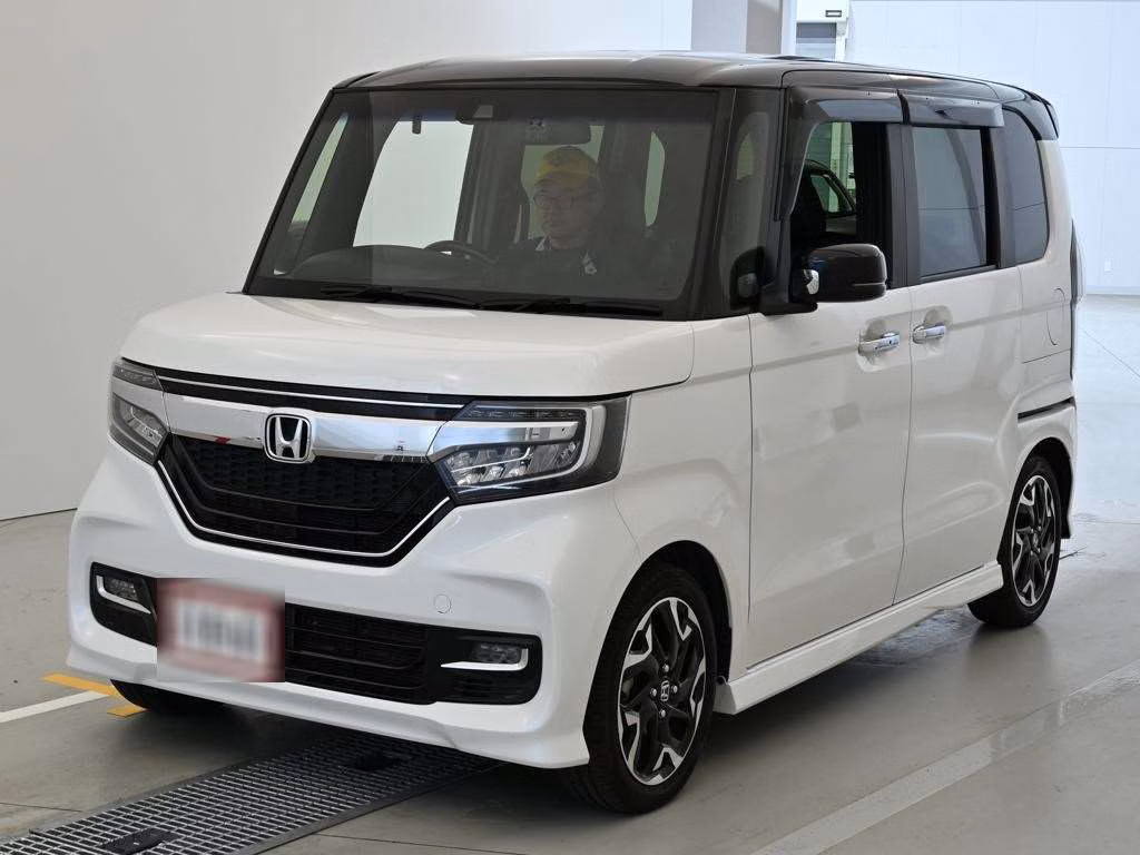 HONDA N-BOX