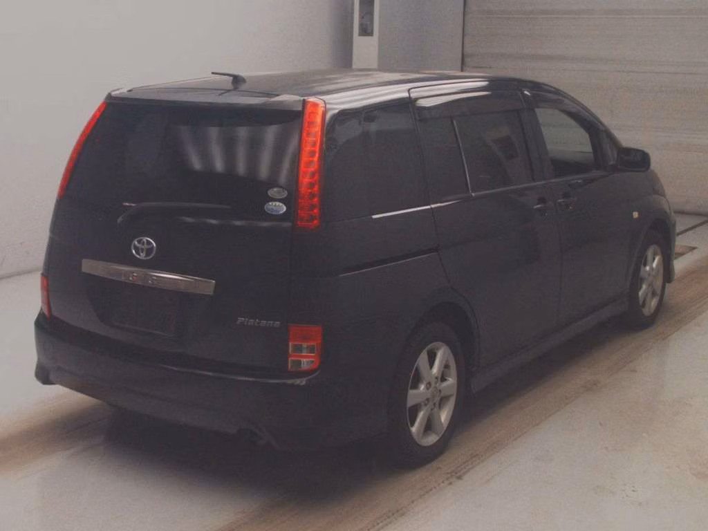 TOYOTA ISIS