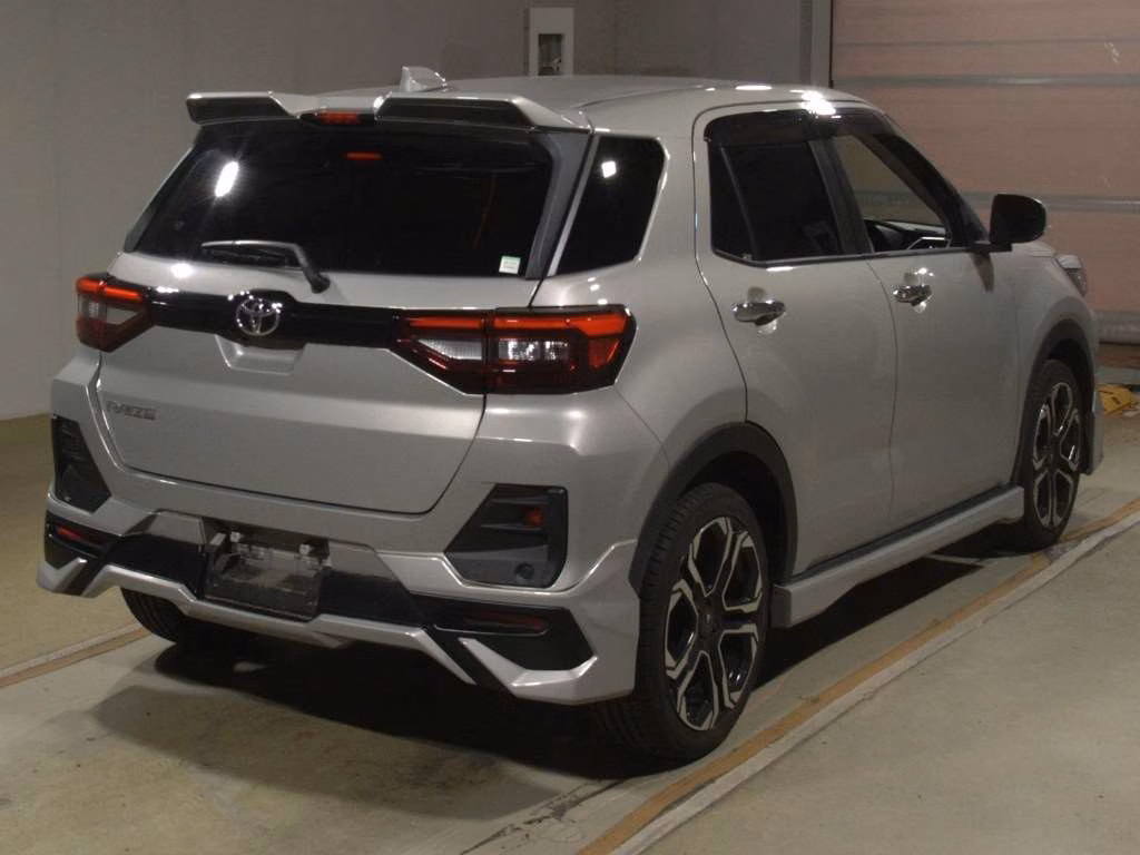 TOYOTA RAIZE