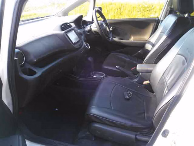 HONDA FIT SHUTTLE