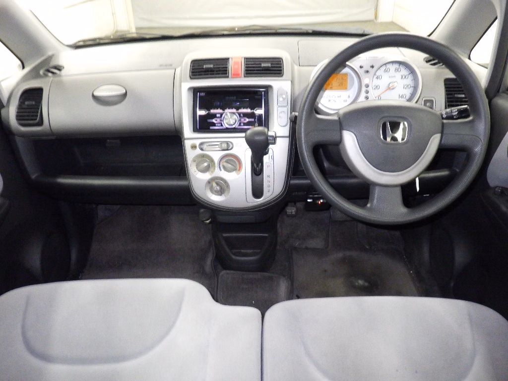 HONDA LIFE