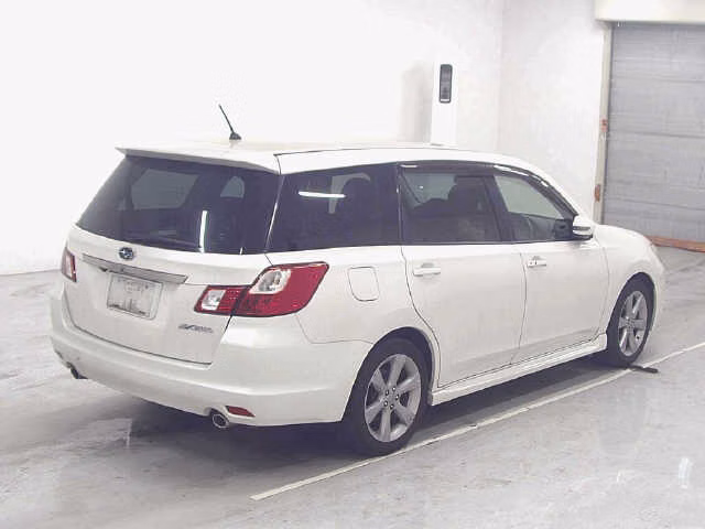 SUBARU EXIGA