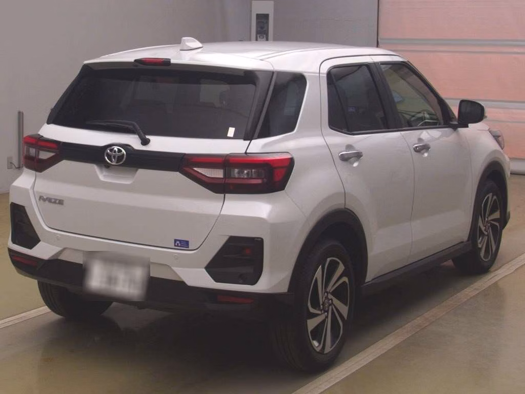TOYOTA RAIZE