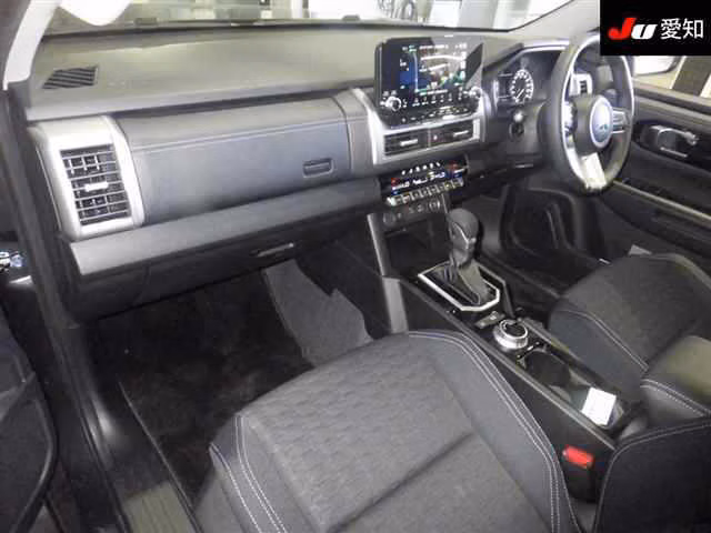 MITSUBISHI TRITON