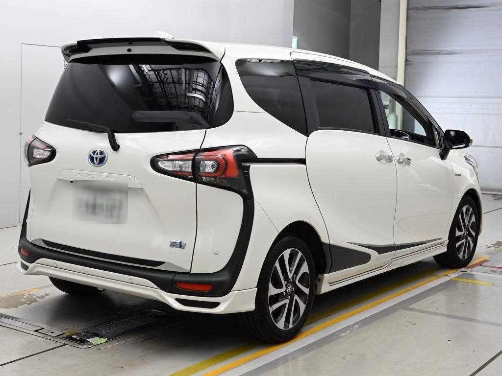 TOYOTA SIENTA