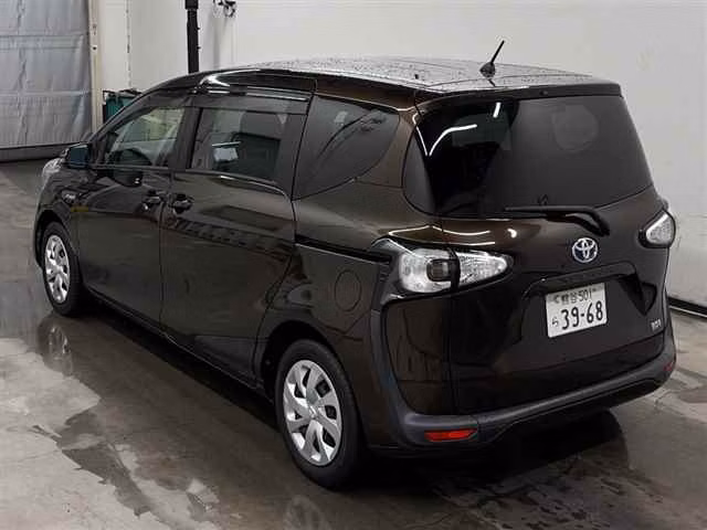 TOYOTA SIENTA