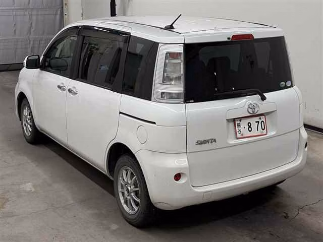 TOYOTA SIENTA