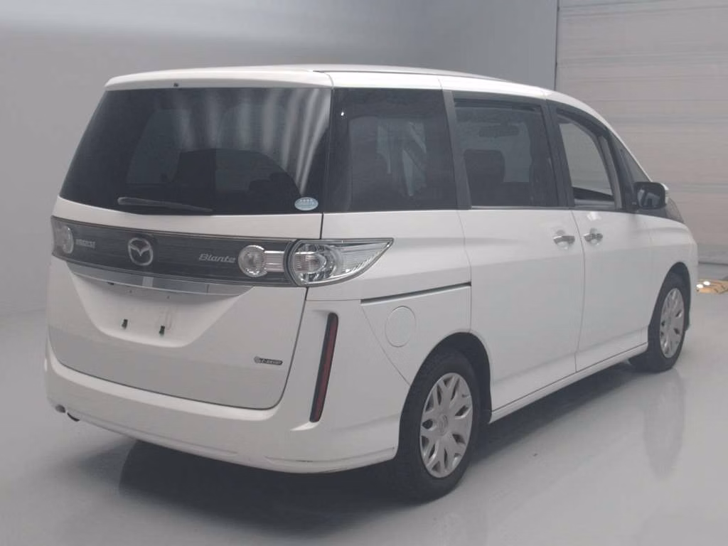 MAZDA BIANTE