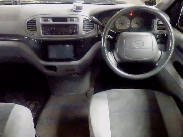 TOYOTA REGIUS