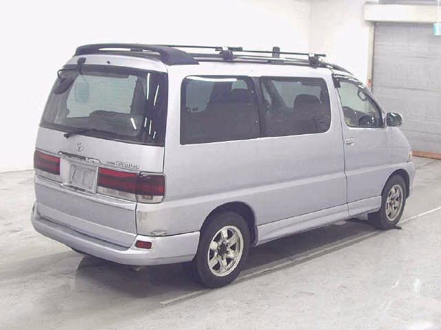 TOYOTA REGIUS