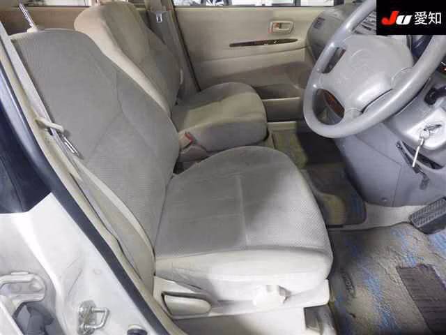 TOYOTA IPSUM