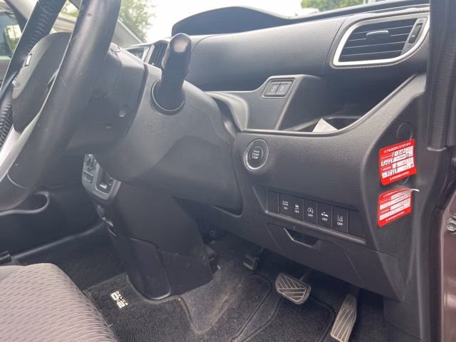 MITSUBISHI DELICA D:2