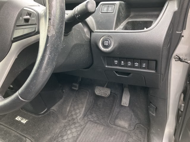 MITSUBISHI DELICA D:2