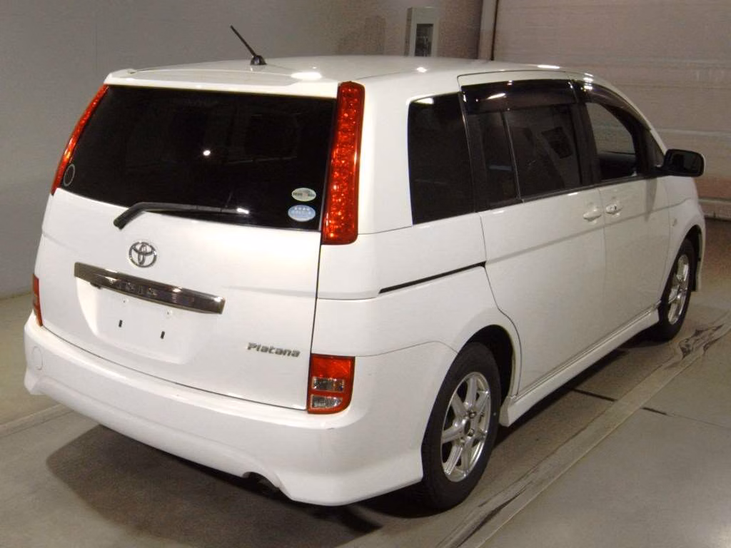 TOYOTA ISIS