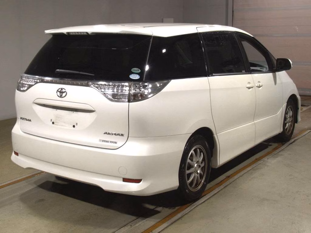TOYOTA ESTIMA