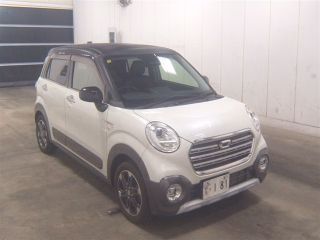 DAIHATSU CAST