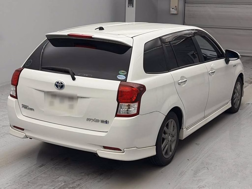 TOYOTA COROLLA FIELDER
