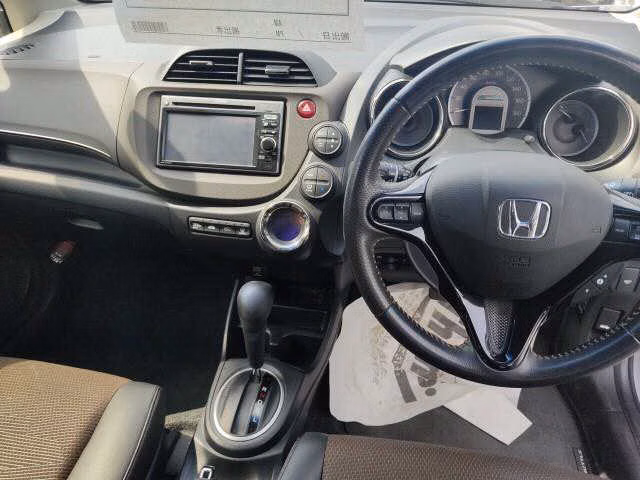 HONDA FIT SHUTTLE
