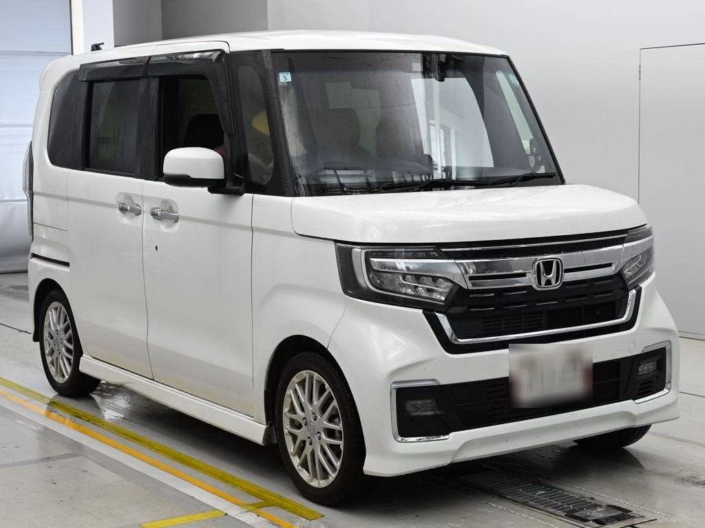 HONDA N-BOX