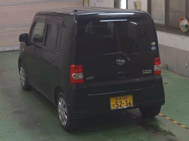 DAIHATSU MOVE CONTE