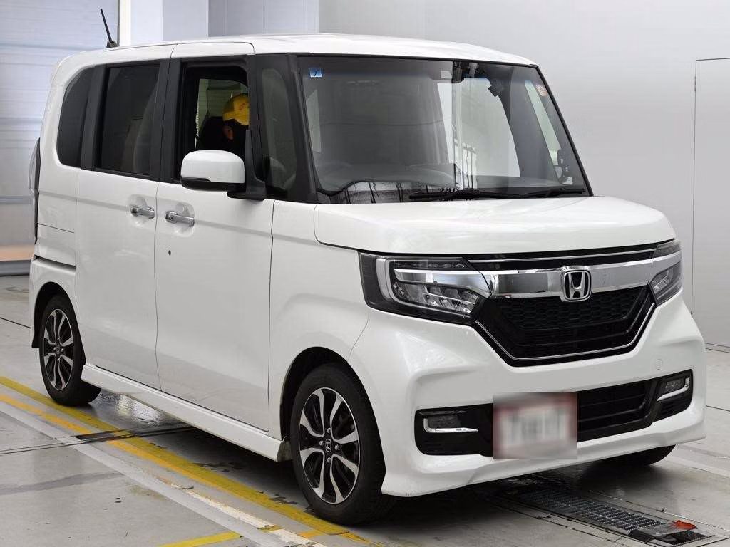 HONDA N-BOX