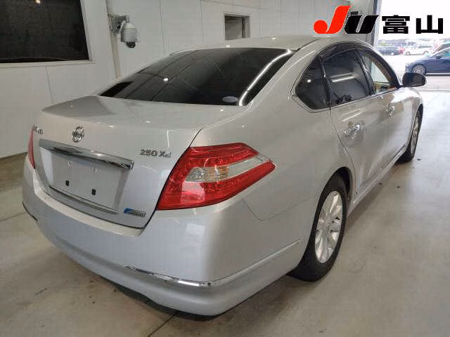 NISSAN TEANA
