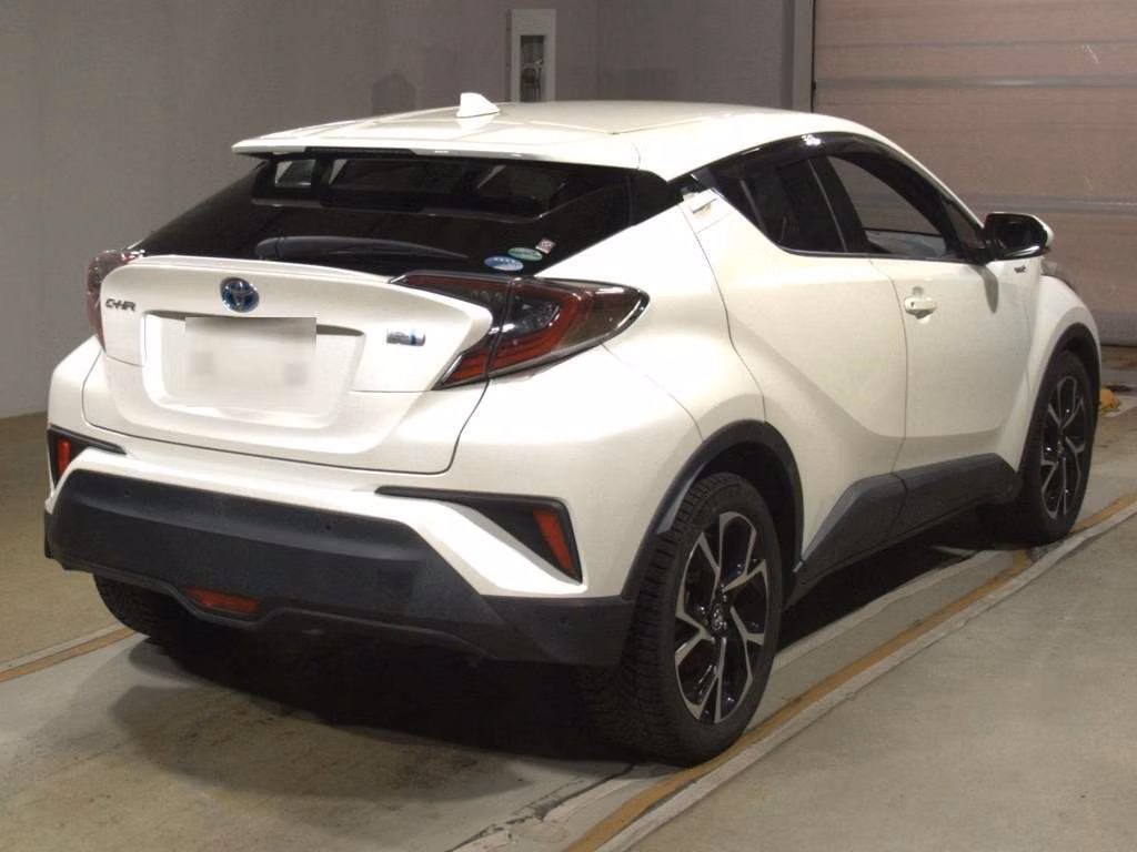 TOYOTA C-HR